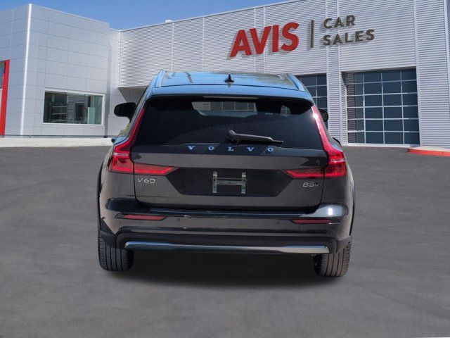 Thumbnail: 2025 Volvo S60 - 7