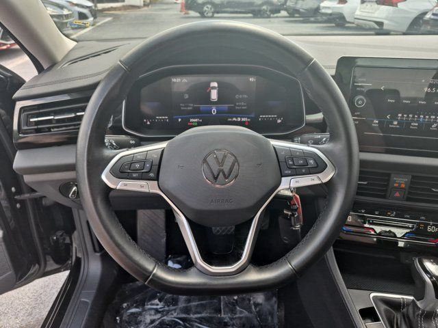 Thumbnail: 2025 Volkswagen Jetta - 22