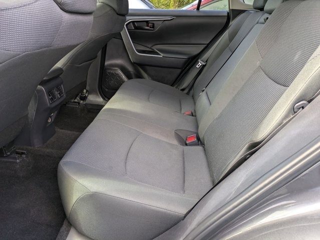 Thumbnail: 2025 Toyota RAV4 - 28