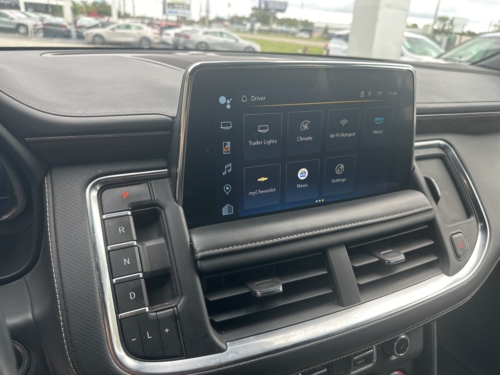 Thumbnail: 2023 Chevrolet Suburban - 9