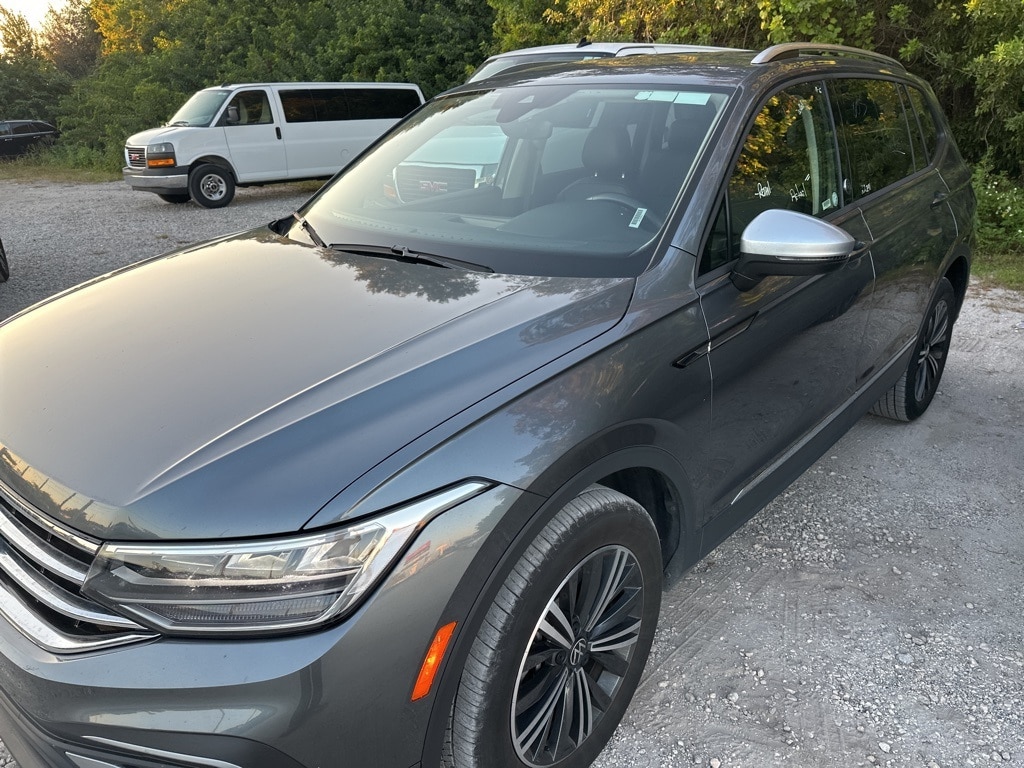 Thumbnail: 2024 Volkswagen Tiguan - 4