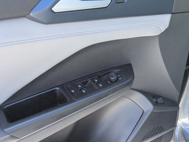 Thumbnail: 2024 Volkswagen Taos - 3