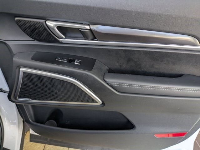 Thumbnail: 2025 Kia Telluride - 29