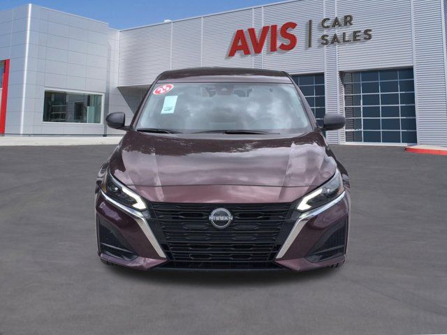 Thumbnail: 2025 Nissan Altima - 2