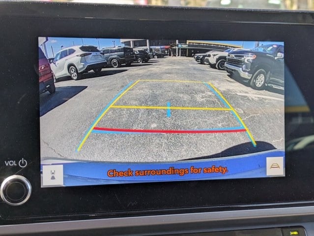 Thumbnail: 2025 Toyota Camry - 19