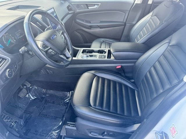 Thumbnail: 2022 Ford Edge - 23