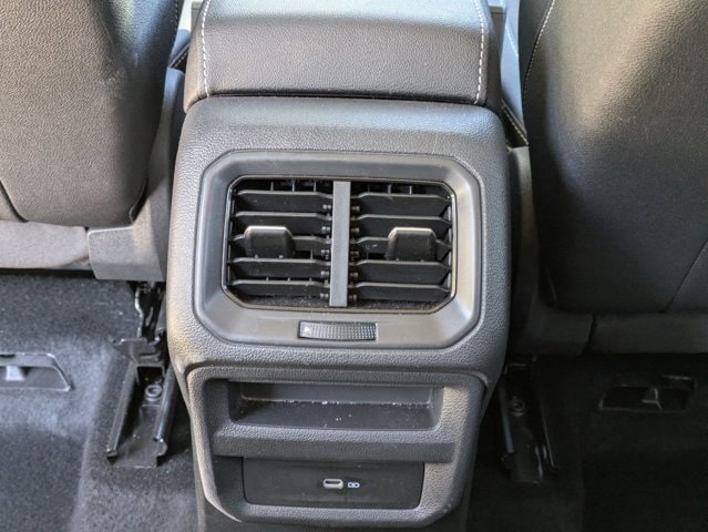 Thumbnail: 2024 Volkswagen Taos - 18