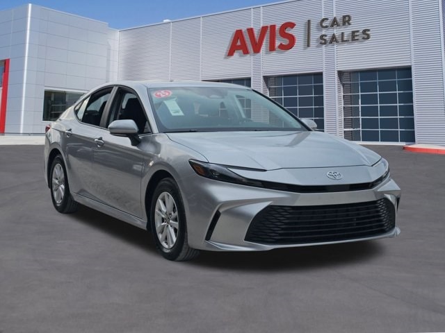Thumbnail: 2025 Toyota Camry - 3