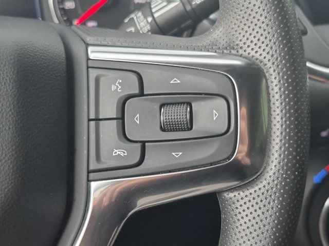 Thumbnail: 2025 Chevrolet Blazer - 17