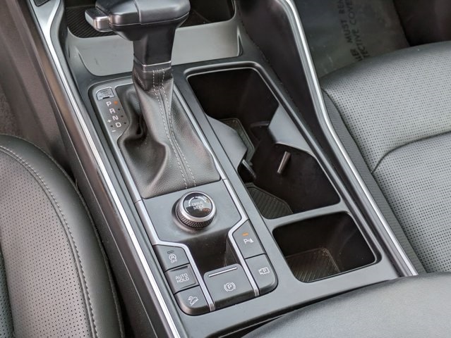 Thumbnail: 2024 Kia Sorento - 24
