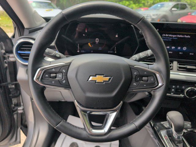 Thumbnail: 2025 Chevrolet Trax - 22