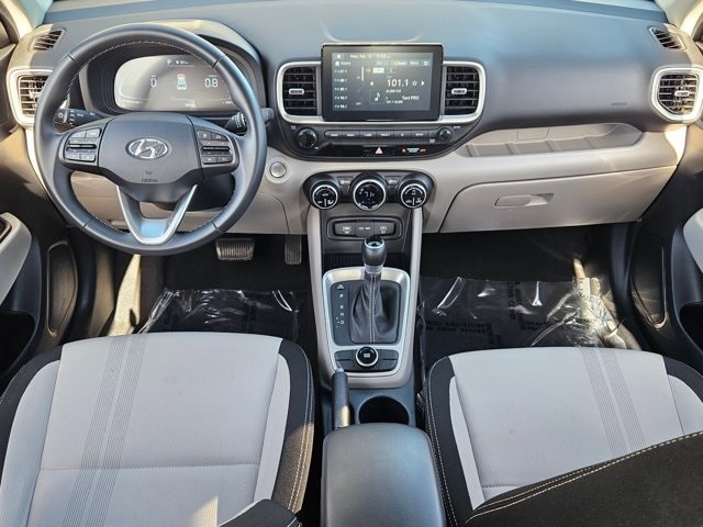 Thumbnail: 2025 Hyundai Venue - 27