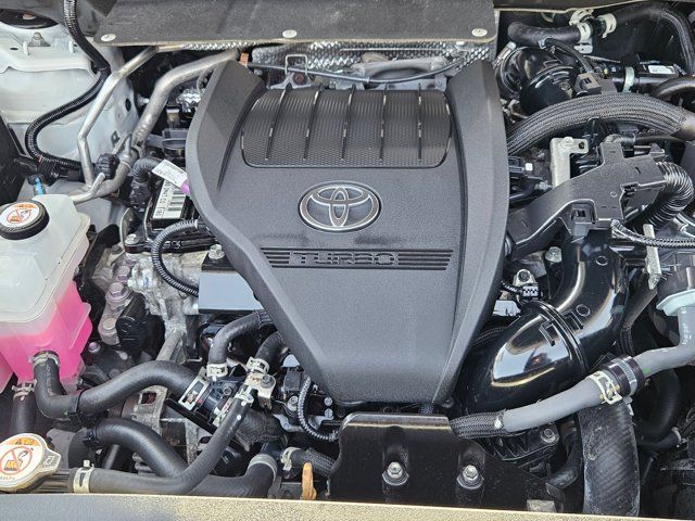 Thumbnail: 2024 Toyota Highlander - 36