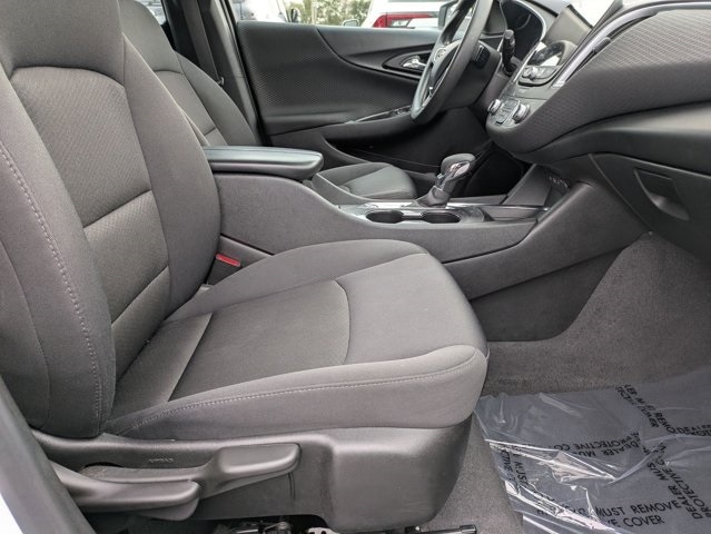 Thumbnail: 2023 Chevrolet Malibu - 25