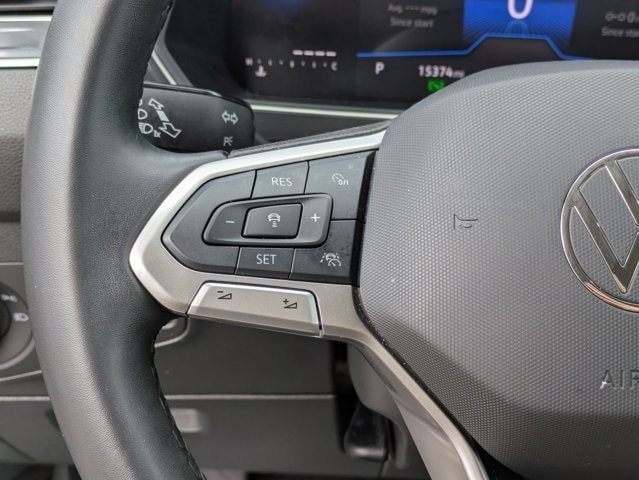 Thumbnail: 2024 Volkswagen Tiguan - 13