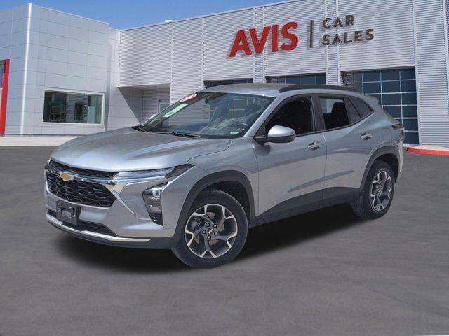2025 Chevrolet Trax LT's photo