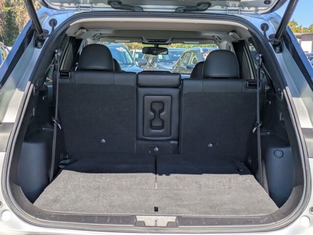 Thumbnail: 2024 Mitsubishi Outlander - 26