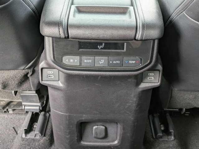 Thumbnail: 2025 Toyota Grand Highlander - 18