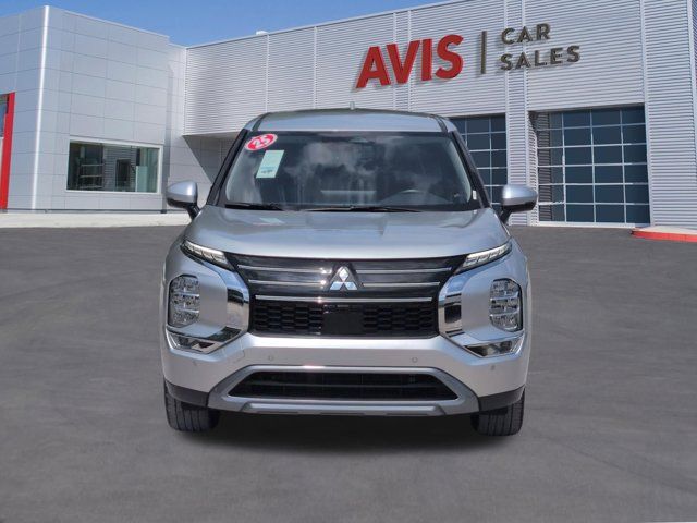 Thumbnail: 2025 Mitsubishi Outlander - 2