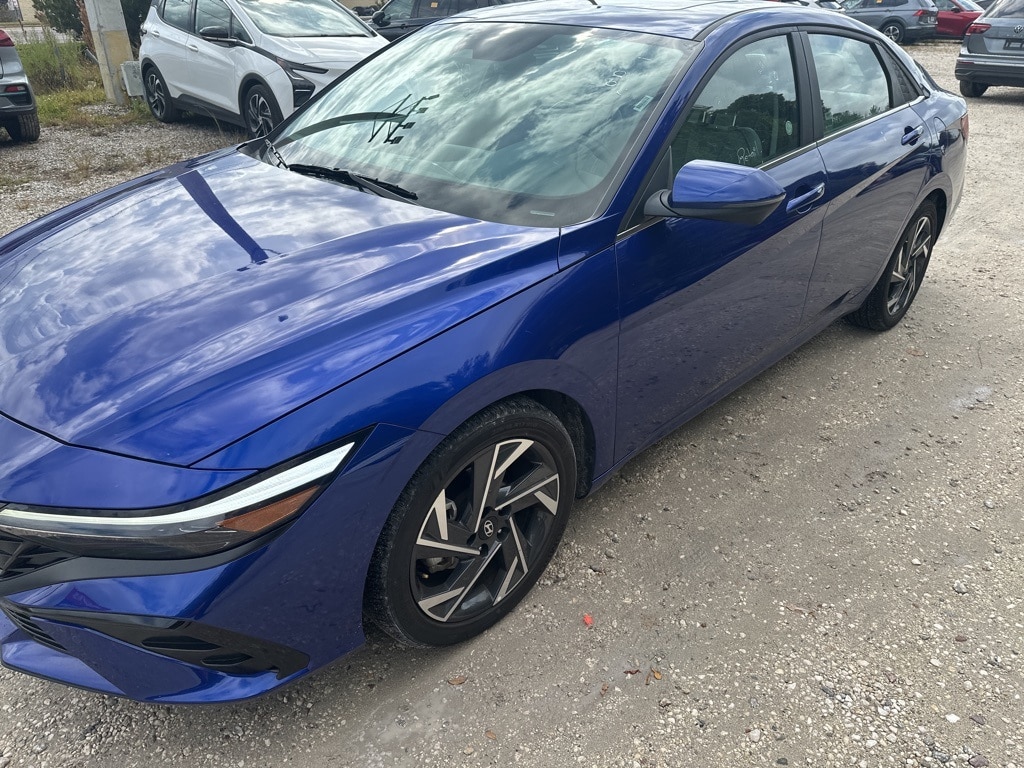 Thumbnail: 2024 Hyundai Elantra - 1