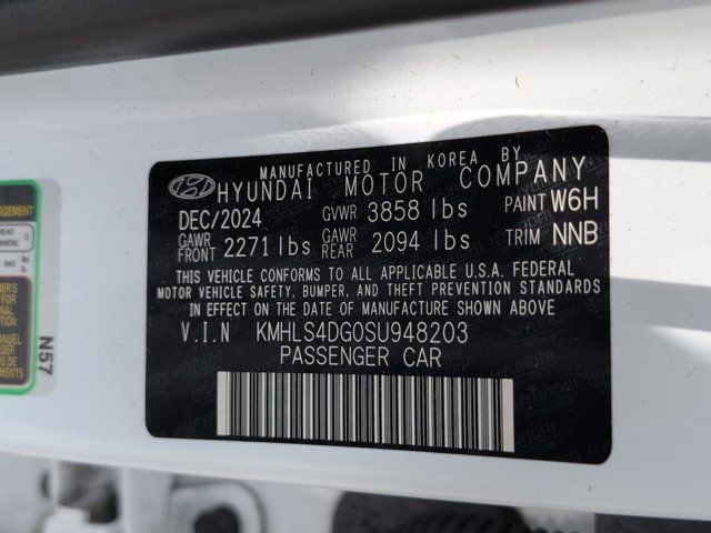 Thumbnail: 2025 Hyundai Elantra - 36
