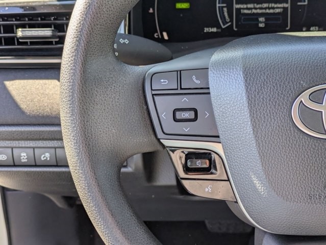 Thumbnail: 2025 Toyota Camry - 20