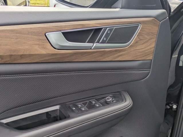 Thumbnail: 2025 Volkswagen Atlas - 13