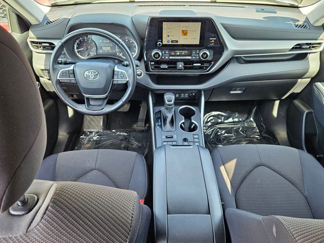 Thumbnail: 2024 Toyota Highlander - 27