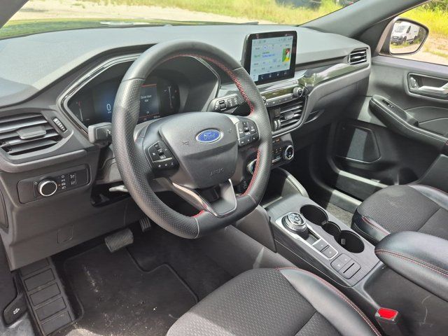 2025 Ford Escape ST-Line - Photo 15