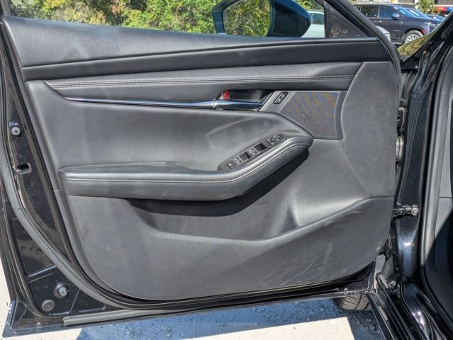 Thumbnail: 2025 Mazda Mazda3 - 2