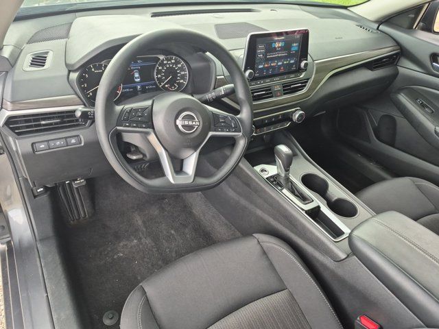 Thumbnail: 2025 Nissan Altima - 15