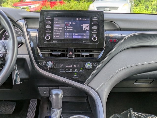 Thumbnail: 2024 Toyota Camry - 18