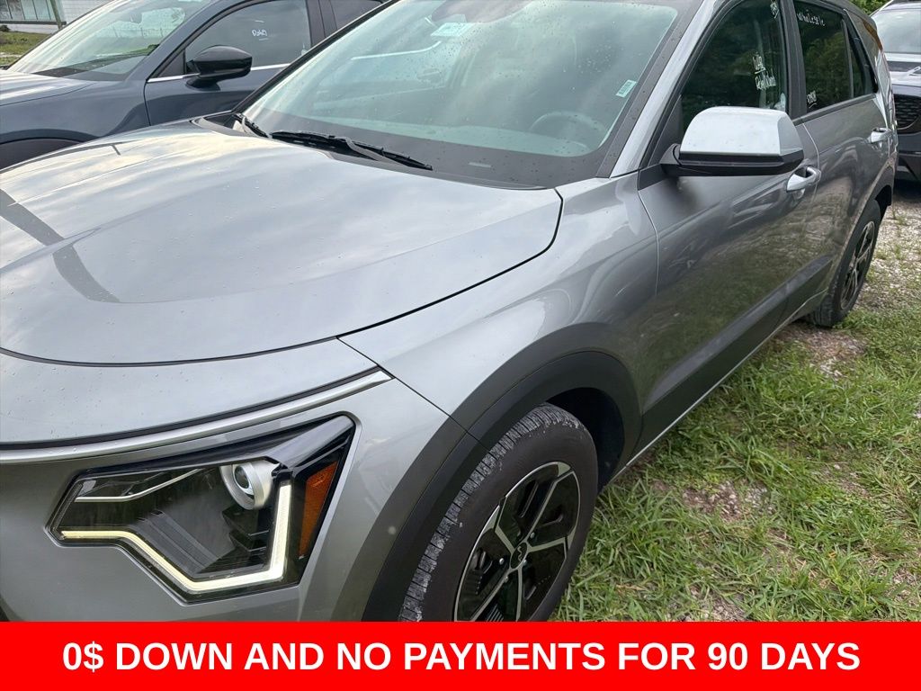 Thumbnail: 2025 Kia Niro - 1