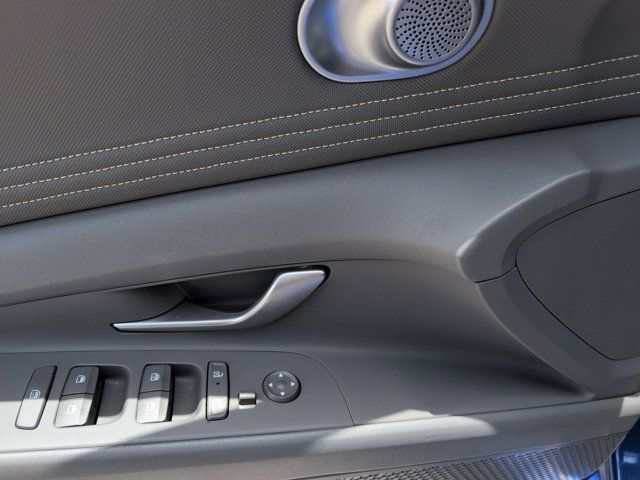 Thumbnail: 2025 Hyundai Elantra - 13