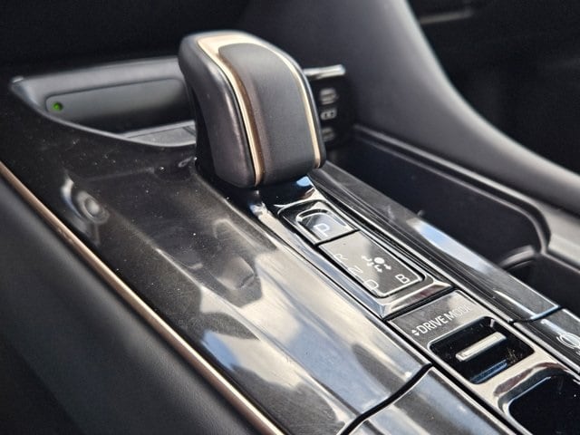 Thumbnail: 2024 Toyota Crown - 19