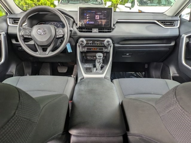 Thumbnail: 2024 Toyota RAV4 - 22