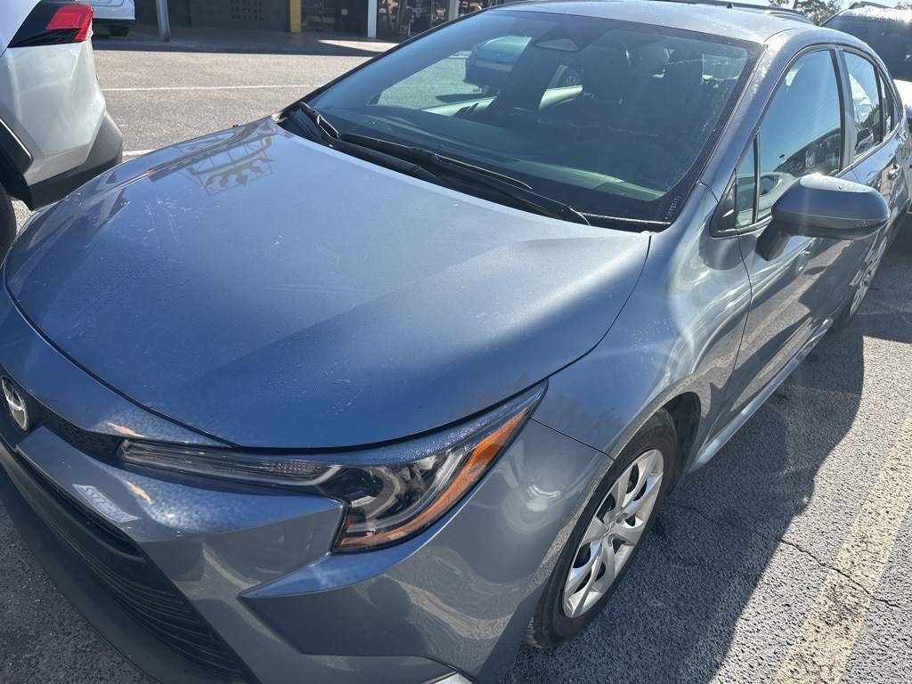 Certified 2025 Toyota Corolla LE Sedan