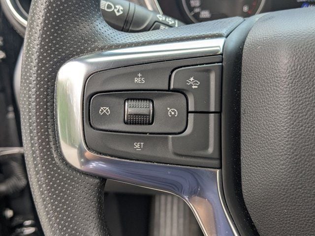 Thumbnail: 2025 Chevrolet Blazer - 21