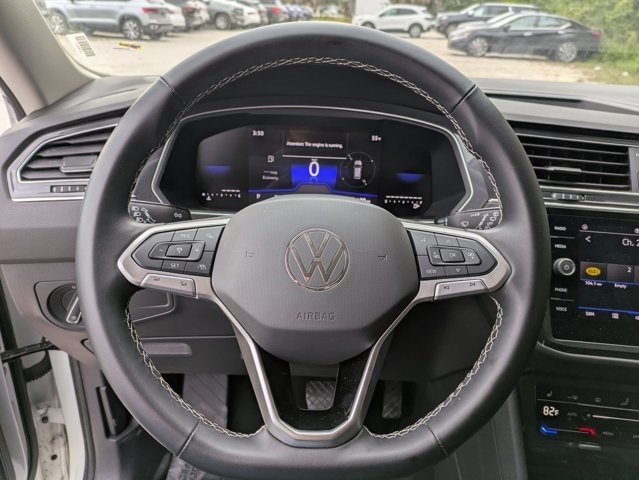 Thumbnail: 2024 Volkswagen Tiguan - 15