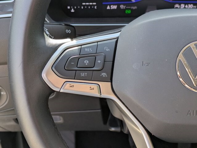 Thumbnail: 2024 Volkswagen Tiguan - 13