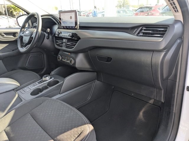 Thumbnail: 2024 Ford Escape - 31