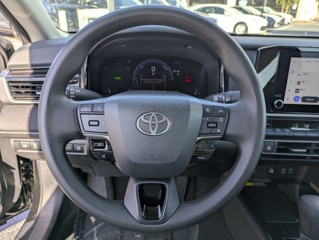 Thumbnail: 2025 Toyota Camry - 15