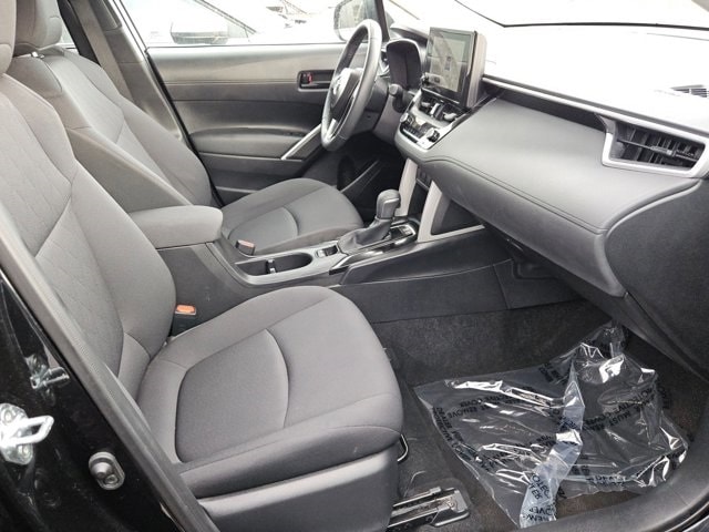 Thumbnail: 2025 Toyota Corolla Cross - 24