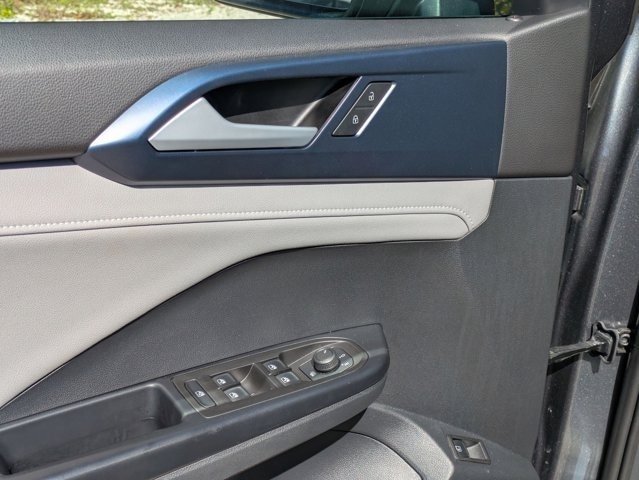 Thumbnail: 2024 Volkswagen Taos - 13