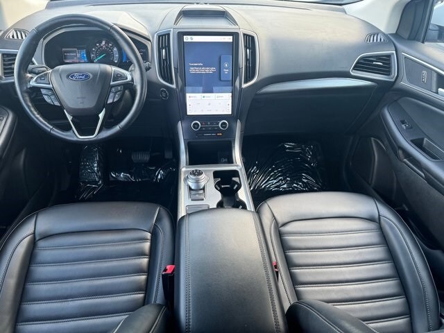 Thumbnail: 2022 Ford Edge - 24