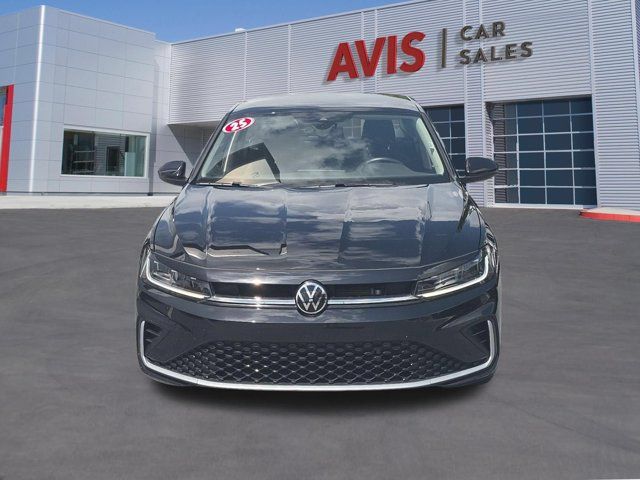 Thumbnail: 2025 Volkswagen Jetta - 2
