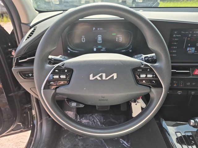 Thumbnail: 2025 Kia Niro - 22