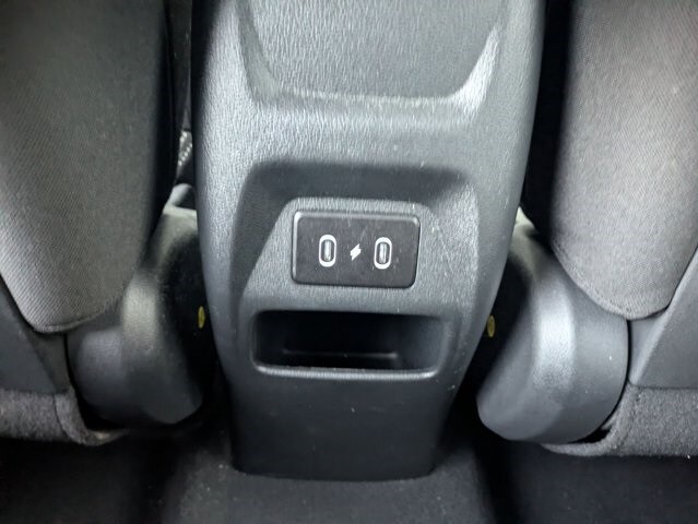 Thumbnail: 2025 Hyundai Venue - 23