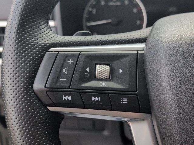 Thumbnail: 2025 Mitsubishi Outlander - 21