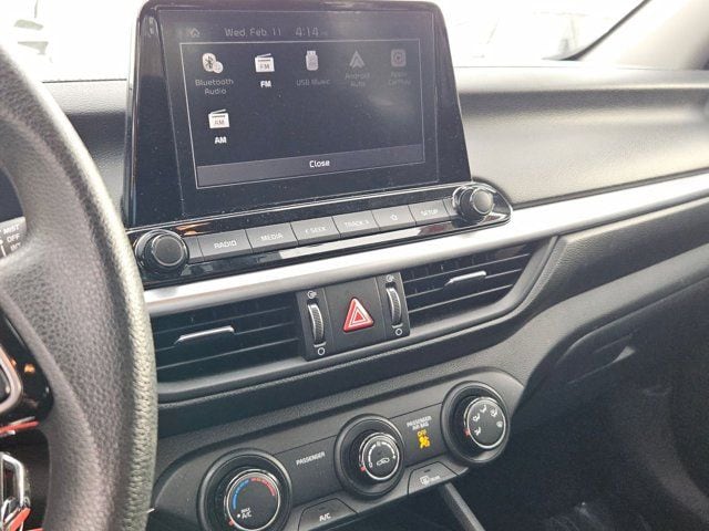 Thumbnail: 2024 Kia Forte - 16